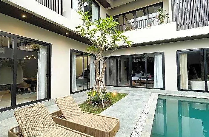 Luna Ola Berawa 5* バリ島